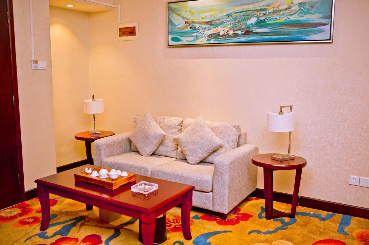 Guangzhou Ming Xin Hotel Екстер'єр фото