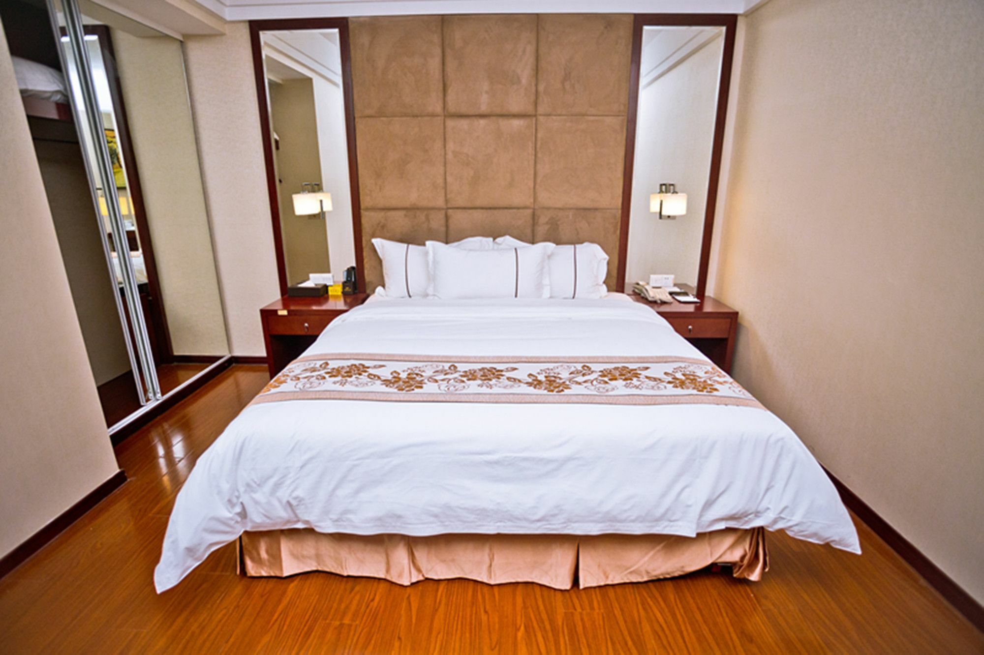 Guangzhou Ming Xin Hotel Екстер'єр фото